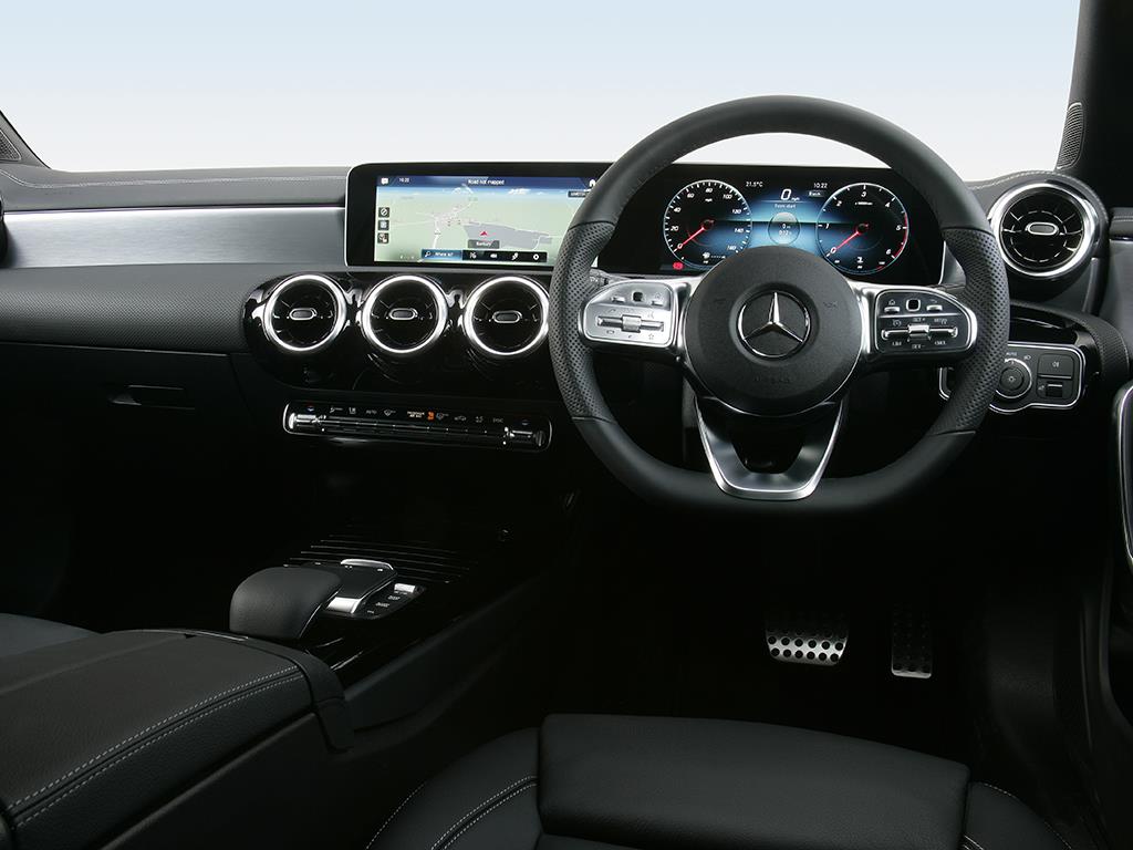 Mercedes-Benz Cla Class Shooting Brake CLA 180 Premium + Night Ed 5dr Tip Auto